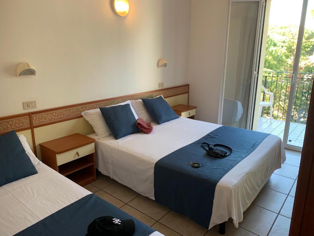 Hotel B&B Des Bains Milano Marittima Exterior foto